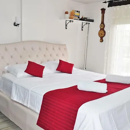 Villa Akay